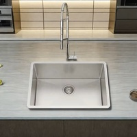 Évier de cuisine 8050 à cuve unique en acier inoxydable 304, finition satinée brossée, installation sous plan, design profond et spacieux, fabriqué au Vietnam