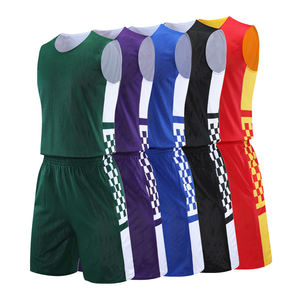 Ensemble de maillots de basket-ball personnalisés pour hommes, sans manches, col en V, polyester respirant, uniforme avec motif à carreaux - Product Image 6