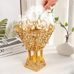 Nouveau élégant brûleur d'encens Bakhoor en métal doré, grand format, pour parfums arabes, idéal pour les mariages et les fêtes du Moyen-Orient - Product Image 4