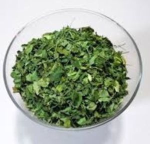 Hojas de Moringa Cultivadas Orgánicamente, Producto Natural para el Bienestar, Venta al Por Mayor en Grandes Cantidades, Componente Herbal de Primera Calidad - Product Image 1