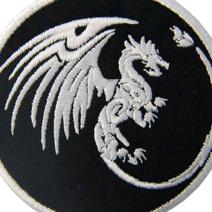 Meilleures ventes : Écussons tissés et brodés de haute qualité, faits main, avec logo personnalisé, motif floral, pour chapeaux, avec bordure Merrow, attache auto-agrippante et thermocollant - Product Image 5