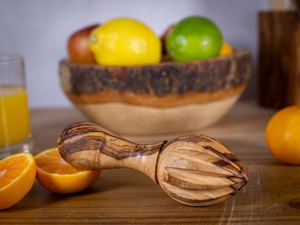 Wooden Manual Lemon <b>Reamer</b> Juicer Dishwasher Safe Kitchen Accessory - Product Image 4