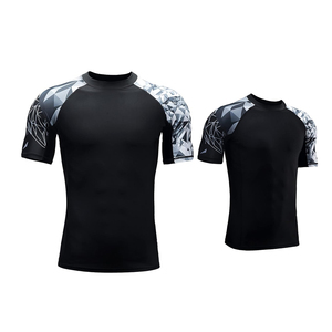 Wholesale Slim Fit Knitted Compression Shirt for Men Fitness Running Moisture Control Workout Wear Compression Shirts - Product Image 5
