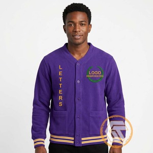 Tesoros Griegos Omega Personalizado |   Cárdigan de Invierno con Cuello en V y Bordado Acrílico Psi, Cárdigan de Alta Calidad para Hombre - Product Image 3