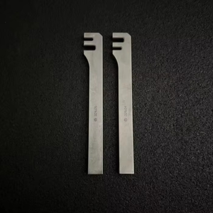 Cintreuse de profilés Synthes Premium pour plaques de 2,7 mm et 3,5 mm, en acier inoxydable, outil de contourage orthopédique, certifié CE ISO - Product Image 3