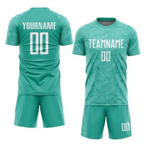 Tenue de sport personnalisée pour l'entraînement en équipe, uniforme de football en polyester respirant, maillots de football pour hommes à 5 $ - Product Image 1