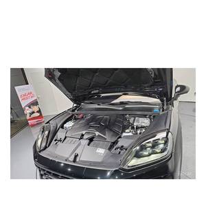 Porsche Cayenne 3.0 E-Hybrid Coupé 2024, 20,597 km, Caja de Cambios Automática, Asientos de Cuero, Volante a la Izquierda, Cámara Trasera - Product Image 6