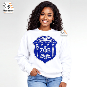 Sudadera Blanca de Invierno para Mujer Zeta Phi Beta con Cuello Redondo y Diseño de Escudo Bordado en Azul Rey en la Parte Delantera, Letras Griegas 1920 - Product Image 1