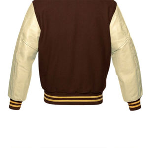 Chaqueta Estilo Universitario para Hombre en Marrón y Crema, Mangas de Cuero, Ribete Acanalado a Rayas, Botones a Presión, Ropa Urbana de Moda - Product Image 3