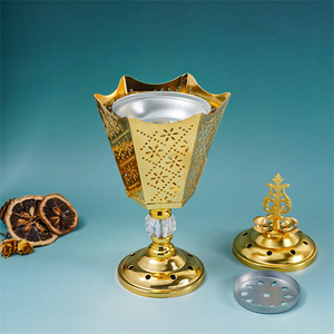 เตาเผากำยานโลหะแบบอิสลามจากโรงงานโดยตรง ดีไซน์แบบอาหรับดั้งเดิม สำหรับใช้ในพิธีทางศาสนา ขายส่ง รับผลิตตามสั่ง (OEM) ปรับแต่งได้ สำหรับกำยานอูดและบัคฮูร - Product Image 5