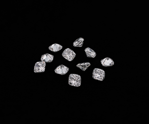 Diamant de laboratoire CVD-HPHT de 3,0 mm, taille coussin, 1 carat, couleur E, percé au laser, OM GEMS, en vrac pour la fabrication de bijoux, vente en gros (11 pièces) - Product Image 5