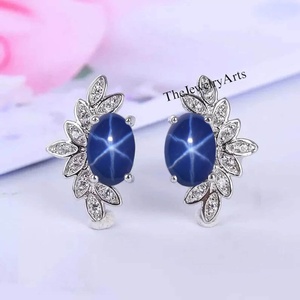 Boucles d'oreilles clous en saphir bleu étoilé pour femme, en argent sterling 925, clarté VVS, bijoux de mariée - Cadeau d'anniversaire - Product Image 1