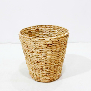 Cesta de Lavandería Plegable de Jacinto de Agua Natural de Alta Calidad, Hecha a Mano en Vietnam, Color Personalizado, Cesta Sostenible - Product Image 4