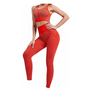 Fabricant OEM – Leggings deux pièces respirants coupés et cousus, avec boutons sur le devant et taille cintrée pour femme - Product Image 6