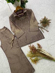 Presentamos el Nuevo Conjunto de Top y Pantalones Plazzo de Seda Salsa para Mujer, Diseño de Diseñador, para Fiestas, Hecho a Mano, Elástico, de Secado Rápido y Sin Arrugas - Product Image 6