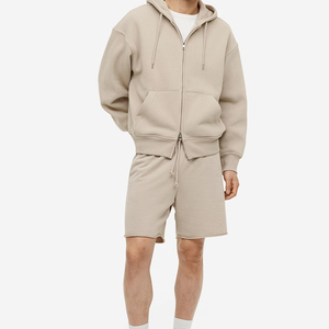 Logo personnalisé, essentiels de la mode urbaine populaires, pantalon de sport mi-long en coton éponge pour le sport et les loisirs - Product Image 1