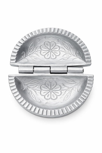 Outil de fabrication artisanale de gujiya et de karanji en aluminium, outil de cuisine pour la préparation de desserts, idéal pour la cuisson festive et la pâtisserie maison. - Product Image 5