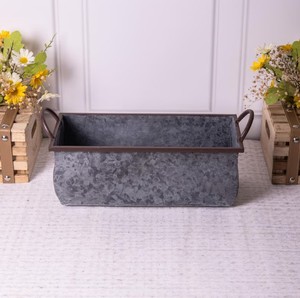 Juego de 3 macetas metálicas rectangulares rústicas, galvanizadas, de estilo industrial, color gris, en oferta a precio económico. - Product Image 5