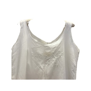 Camisón Vintage Odette de Lino Francés para Mujer, Transpirable, con Bordado a Máquina, Cuidado de Lavado a Mano - Product Image 2