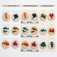 Imán de nevera de resina ecológica pintado a mano con base de coral de animales marinos, colección de recuerdos del océano, regalo costero, venta al por mayor, personalizado
