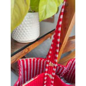 Bolso Tote Floral Acolchado de Algodón 100% Indio Red Palm para Mujer, Bolso de Hombro de Algodón Hecho a Mano, Bolso Acolchado Estampado, Bolso Tote con Cremallera - Product Image 2