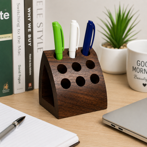 Support de stylo en bois de rose indien fait main, organiseur de bureau |   Porte-papeterie triangulaire en bois pour la décoration de table de bureau, cadeau, accent décoratif - Product Image 2