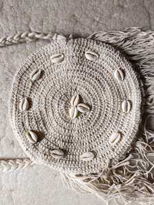Bolso Bandolera Redondo Tejido a Crochet con Flecos de Borlas, Estilo Bohemio, Bolso de Playa para Mujer, Capacidad de 1L, Ligero, para Uso Diario - Product Image 4