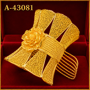 กำไลข้อมือดีไซน์เนอร์ชุบทองพรีเมียมสำหรับผู้หญิง |   คอลเลกชันเครื่องประดับเจ้าสาว 43081 - Product Image 1