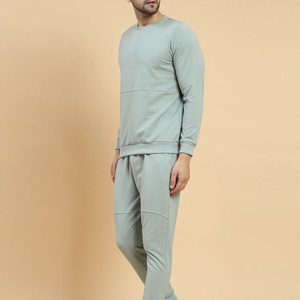 Survêtement unisexe à capuche décontracté avec impression graphique personnalisée, couleur unie, tendance, sans coutures, pour l'hiver, service OEM ODM - Product Image 3