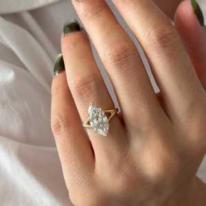 3.5 Carat Marquise E VVS2 Lab Grown Diamond BEAUTIFUL <b>Split</b> Shank Engagement <b>Ring</b> in Yellow Gold , IGI Certified - Product Image 6