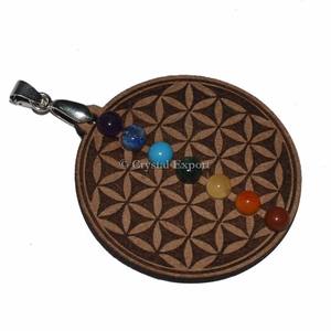 Pendentif en tranche de chakra du troisième oeil en agate sculptée gravée avec design Feng Shui et mascotte - Product Image 2