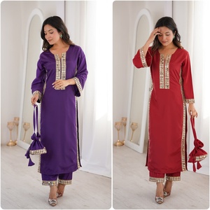 Salwar Kameez ethnique traditionnel indien avec broderie et travail de miroirs réels en velours pour toutes les occasions, vêtements de fantaisie pour femmes - Product Image 2