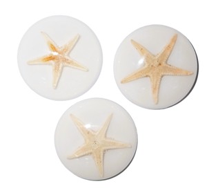 ปลาดาวแท้ พลาสติกคาโบชองทรงกลม 35x35 มม. สีขาว ฐานแบน สำหรับงานฝีมือและทำเครื่องประดับ - Product Image 4