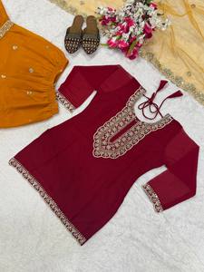 Ensemble Sharara en Faux Georgette Vert Zardosi à Imprimé Numérique avec Dupatta pour Femme – Tenue Indienne pour Mariage, Fête et Festival - Product Image 4