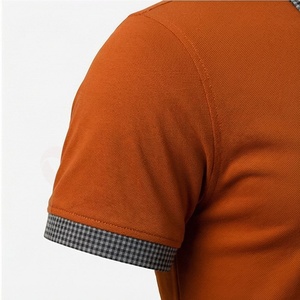 Polo à manches courtes orange pour homme avec col et poignets à carreaux, en coton tricoté, décontracté, respirant, avec poche, coupe classique - Product Image 6