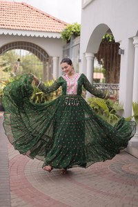 NUEVO LANZAMIENTO: VESTIDO DE PATCHWORK EN TELA FUIX GEORGETTE, COMPLETAMENTE CONFECCIONADO, AJUSTABLE HASTA LA TALLA 44 - Product Image 4