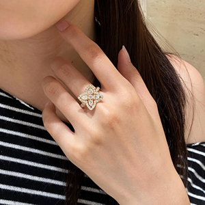 Lab Grown Diamond Clover <b>Ring</b> 14K Solid Gold <b>Dainty</b> Floral Prong Set IGI Certified Elegant Minimalist Luxury Fine Jewelry Gift - Product Image 1