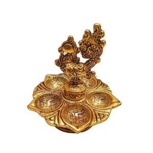 Panch de latón Arti Diya con pavo real - Product Image 5