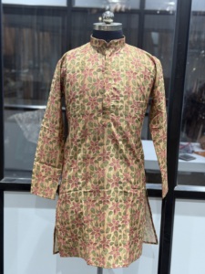 <b>Men's</b> Traditional Cotton <b>Kurta</b> With Floral Print Regular Fit Midi Length Casual Wear India Pakistan Style - Product Image 2