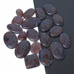 Radha Arts – Pierres précieuses en vrac de qualité supérieure, 100 % naturelles, marron, scintillantes, Iolite, Pierre de soleil, Opale, Cristal, formes variées, effet Schiller - Product Image 2