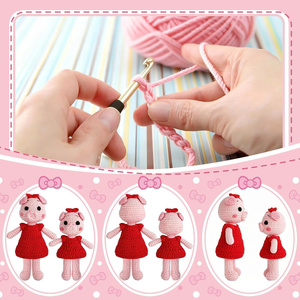 Ensemble de cadeaux au crochet Splandiant pour grandes sœurs, poupée cochon pour petite sœur et frère, cadeau pour célébrer les petites filles - Product Image 3