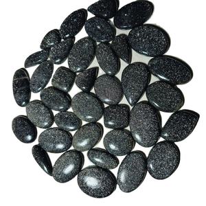 Venta al por mayor de gemas sueltas de piedra solar negra natural de alta calidad, cabujones de formas variadas, gemas hechas a mano de alta calidad. - Product Image 2