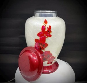 Urna de Cerámica Hecha a Mano con Tapa, Diseño Floral Rosa Vintage con Líneas Doradas, Jarra Decorativa para Mesa - Product Image 4