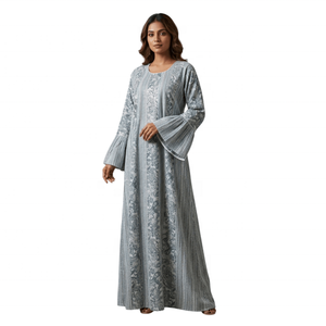 อาบายะห์พิมพ์ลายเพสลีย์สไตล์โบฮีเมียนสุดหรูแบบดูไบ ประดับด้วยผ้าชิมเมอร์สีเงิน - Product Image 1