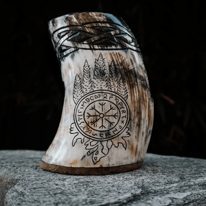 Mug à boire en corne de buffle fait main, design vintage avec poignée, cadeau écologique pour adultes, pour les fêtes, avec couvercle, emballage en boîte cadeau - Product Image 6