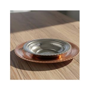 Assiette de présentation classique en bois écologique, faite à la main, compatible lave-vaisselle, pour décorations de fêtes et de mariages - Product Image 1