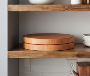 Planche à découper ronde minimaliste en bois massif, épaisse, à grain de bois apparent, brun naturel - Product Image 5