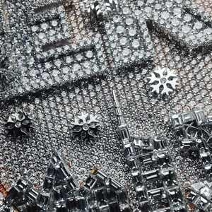 Pendentif de luxe en moissanite pour usage quotidien, bijoux raffinés, fabriqué par un exportateur indien, avec support de fabrication professionnel disponible en promotion. - Product Image 2