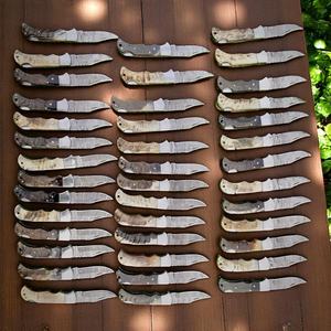 มีดพับพกพาเหล็กดามัสกัสแบบมือพับได้พร้อมปลอกหนังด้ามจับแตรแกะแบบยุทธวิธี - Product Image 3