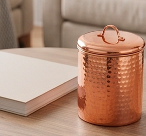 Recipiente grande de aluminio martillado con acabado en cobre para una organización elegante en la cocina, uso en la mesa y almacenamiento. - Product Image 3